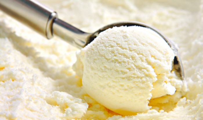 Réaliser des glaces maison : 2 recettes originales